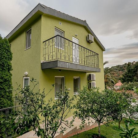 Palm Point Apartment Petrovac Buitenkant foto