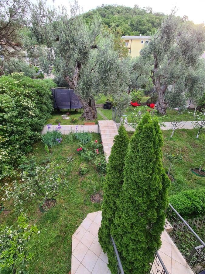 Palm Point Apartment Petrovac Buitenkant foto