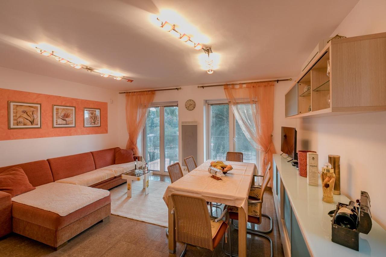 Palm Point Apartment Petrovac Buitenkant foto