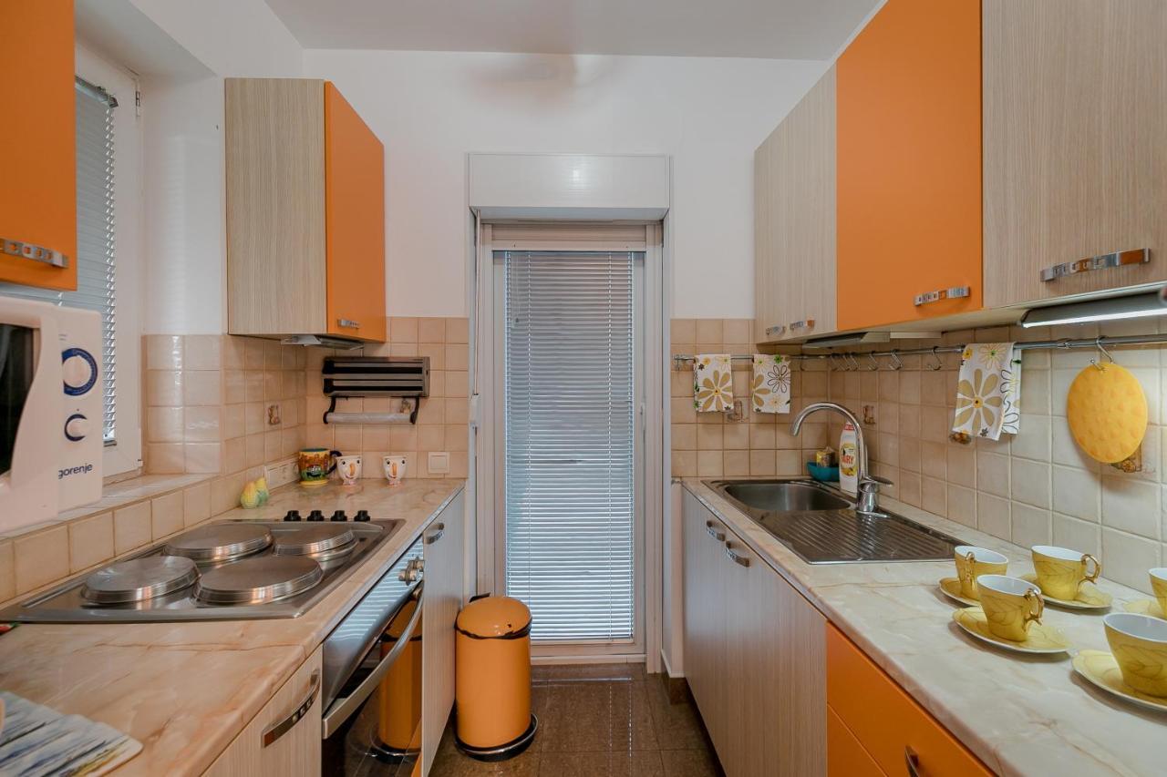 Palm Point Apartment Petrovac Buitenkant foto